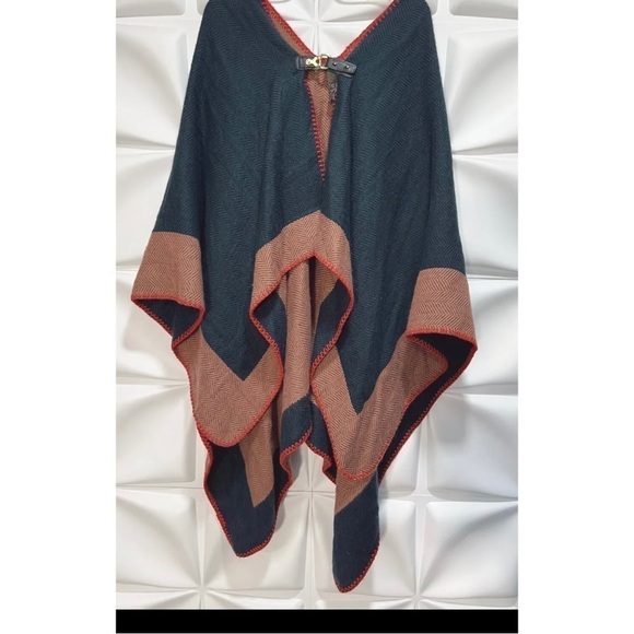 Vince Camuto Teal Herringbone Whipstitch Poncho Ruana Cape Shawl Topper RARE - Picture 6 of 10